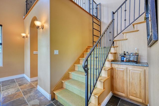 4841 Val Verde Rd, Loomis, CA 95650