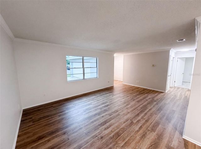 8310 ROLLING LOG DRIVE, Orlando, FL 32817