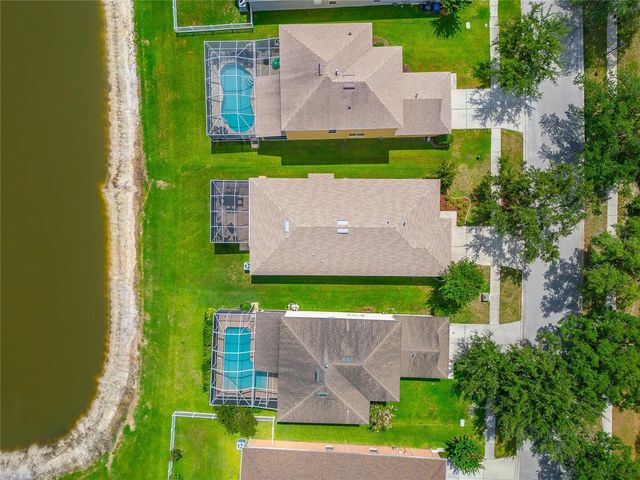 9473 LEATHERWOOD AVENUE, Tampa, FL 33647