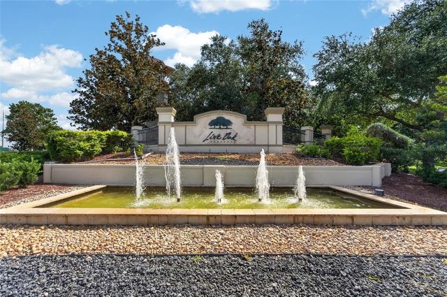 9473 LEATHERWOOD AVENUE, Tampa, FL 33647