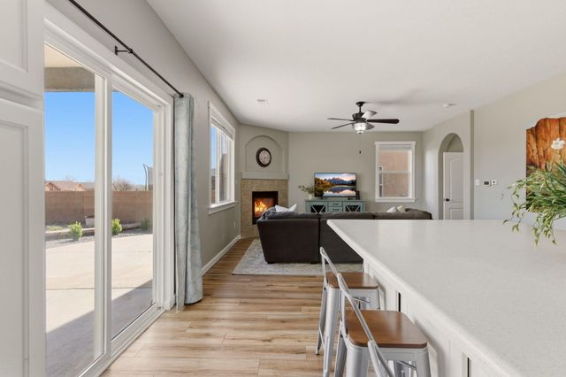 3828 Tranquil Meadows Drive NE, Rio Rancho, NM 87144