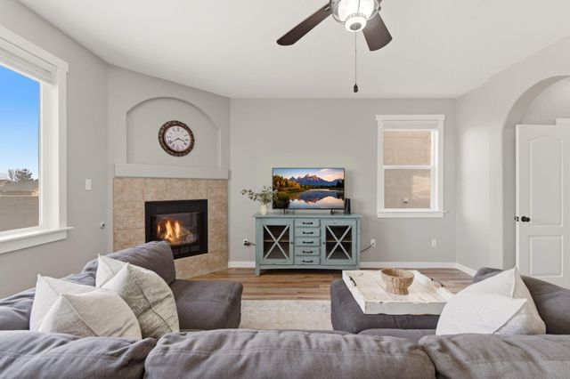 3828 Tranquil Meadows Drive NE, Rio Rancho, NM 87144