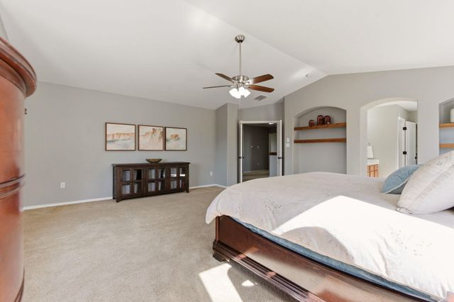 3828 Tranquil Meadows Drive NE, Rio Rancho, NM 87144