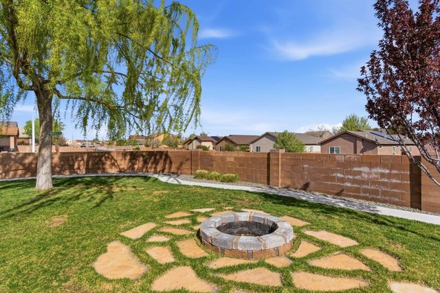 3828 Tranquil Meadows Drive NE, Rio Rancho, NM 87144