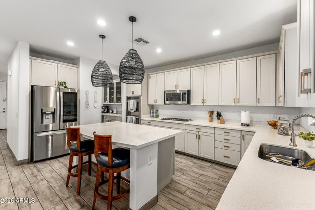 12001 W CHASE Lane, Avondale, AZ 85323