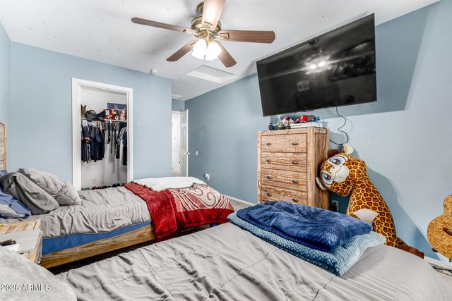 12001 W CHASE Lane, Avondale, AZ 85323