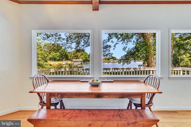 621 HARBOR DR, Reedville, VA 22539