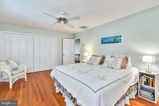 621 HARBOR DR, Reedville, VA 22539
