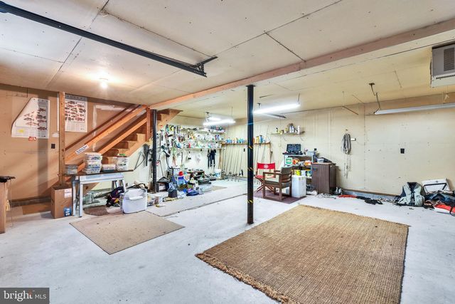 621 HARBOR DR, Reedville, VA 22539