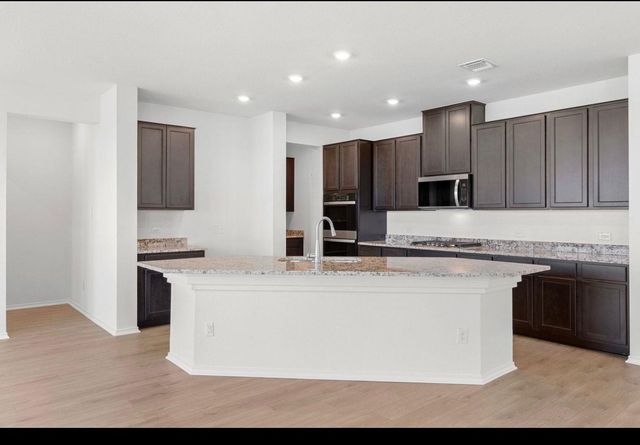 3720 Cerino LN, Round Rock, TX 78665