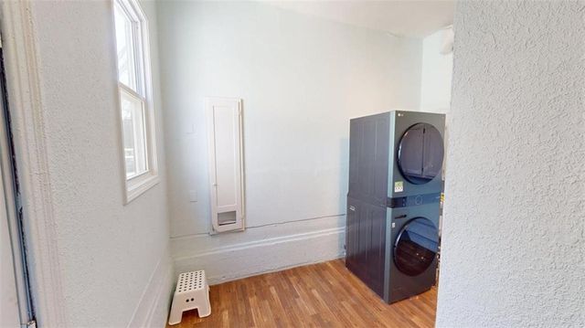 600 W 101st Terrace, Kansas City, MO 64114