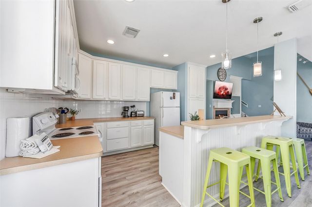 4113 Isla Del Sol, Galveston, TX 77554