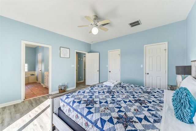 4113 Isla Del Sol, Galveston, TX 77554