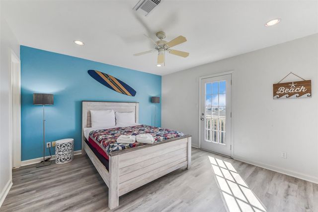 4113 Isla Del Sol, Galveston, TX 77554