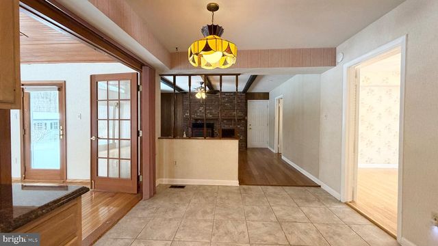 4325 MAJESTIC LN, Fairfax, VA 22033