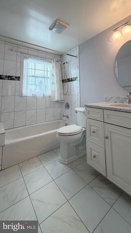 4325 MAJESTIC LN, Fairfax, VA 22033