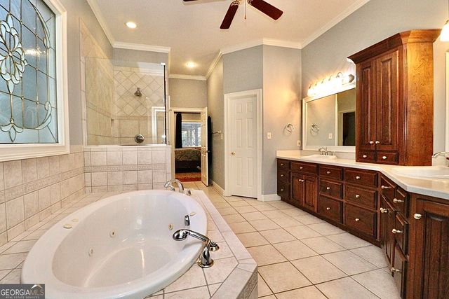 4715 Misty Valley Circle, Valdosta, GA 31602