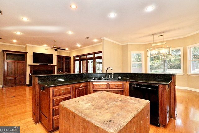 4715 Misty Valley Circle, Valdosta, GA 31602