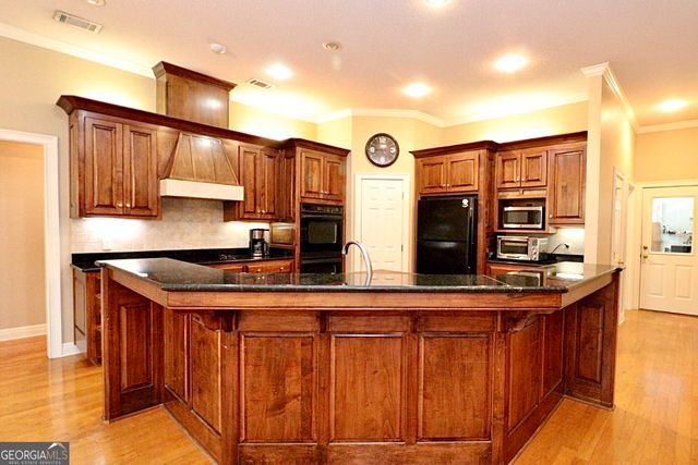 4715 Misty Valley Circle, Valdosta, GA 31602