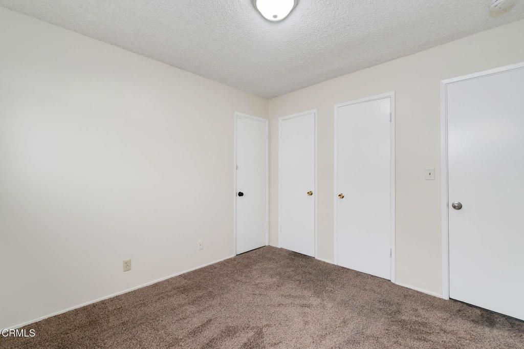 Image 13 of property listing at 132 Poinsettia Avenue, Monrovia, CA 91016