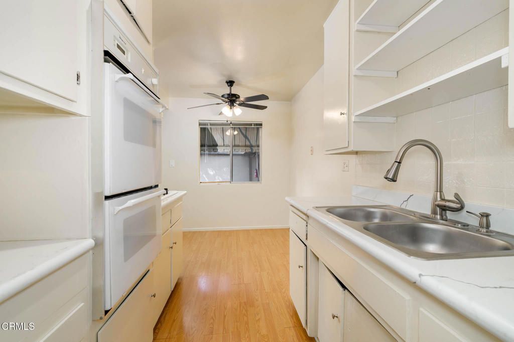 Image 23 of property listing at 132 Poinsettia Avenue, Monrovia, CA 91016