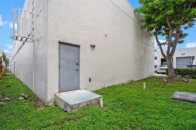 7701 W 26th Avenue E7, Hialeah, FL 33016