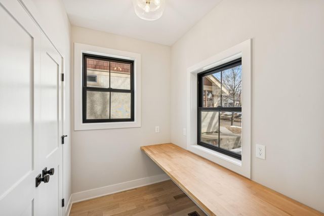 1615 Stanford Avenue, Saint Paul, MN 55105