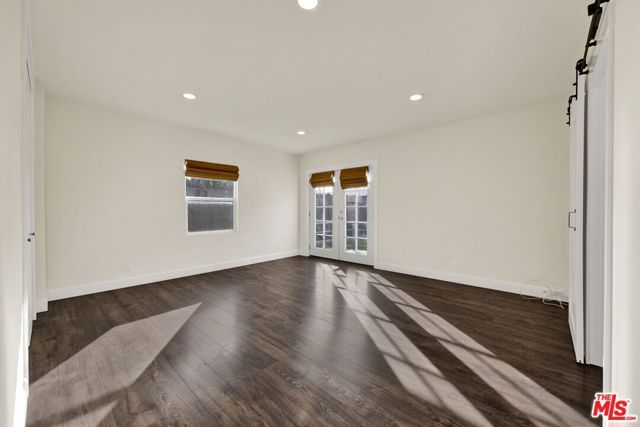 6323 Farmdale Avenue, North Hollywood (los Angeles), CA 91606