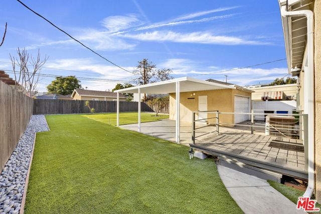 6323 Farmdale Avenue, North Hollywood (los Angeles), CA 91606