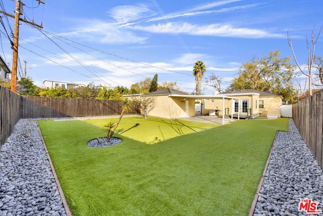 6323 Farmdale Avenue, North Hollywood (los Angeles), CA 91606