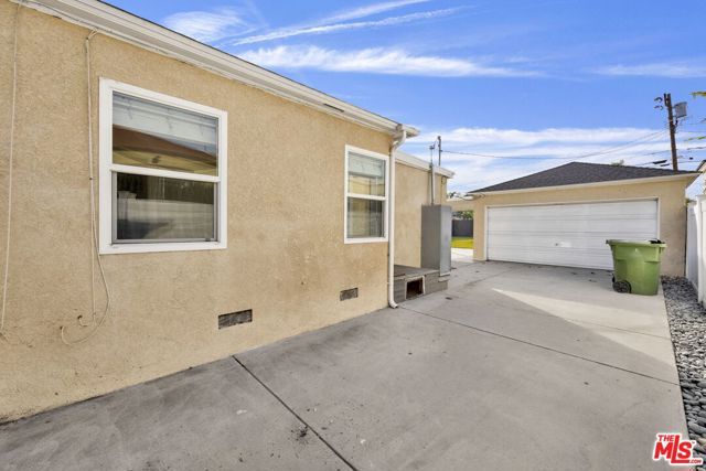 6323 Farmdale Avenue, North Hollywood (los Angeles), CA 91606