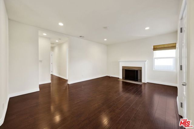 6323 Farmdale Avenue, North Hollywood (los Angeles), CA 91606