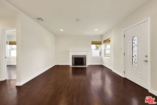 6323 Farmdale Avenue, North Hollywood (los Angeles), CA 91606