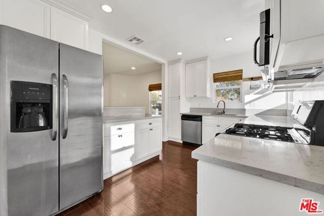 6323 Farmdale Avenue, North Hollywood (los Angeles), CA 91606