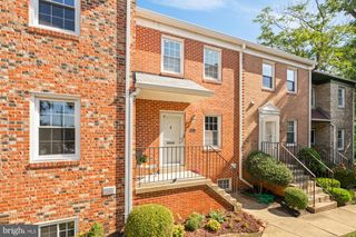 4377-C CHERRY HILL RD, Arlington, VA 22207