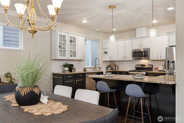 4260 Stonecrest Court, Bellingham, WA 98226