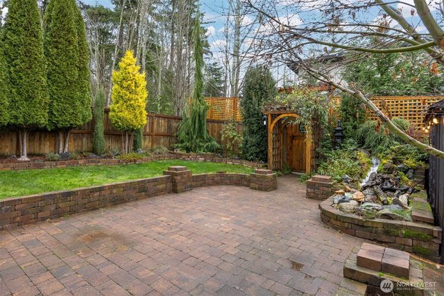 4260 Stonecrest Court, Bellingham, WA 98226