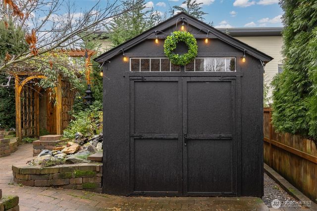 4260 Stonecrest Court, Bellingham, WA 98226