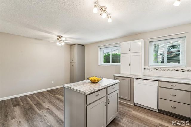 76 Lemans Court 761, Lake St Louis, MO 63367