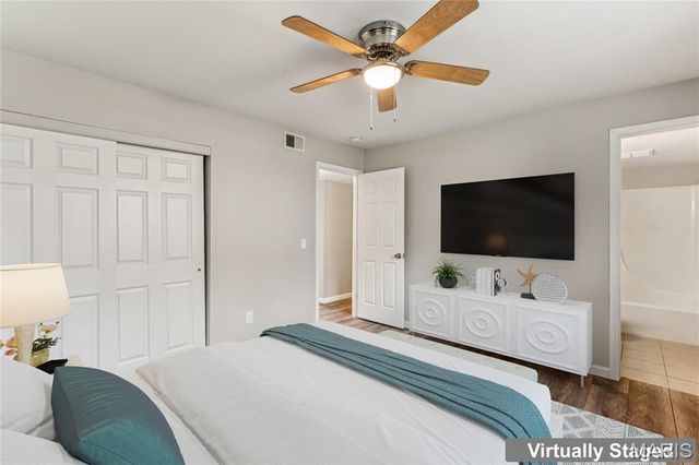 76 Lemans Court 761, Lake St Louis, MO 63367
