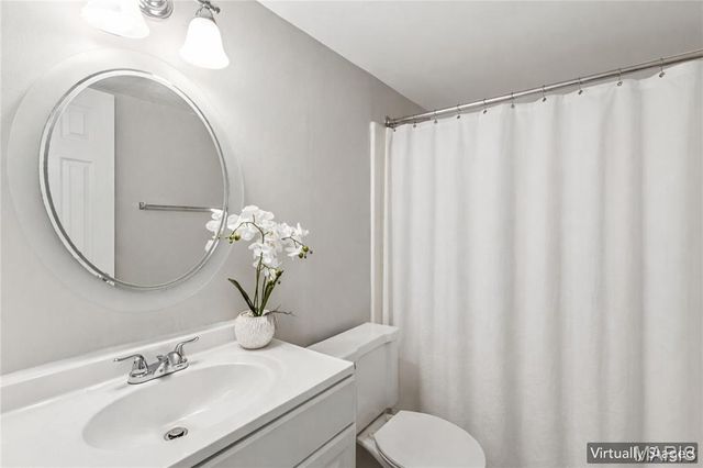 76 Lemans Court 761, Lake St Louis, MO 63367
