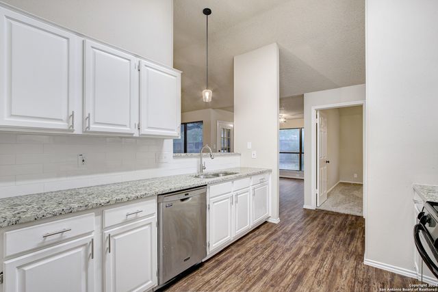 11823 Adriana Maria, San Antonio, TX 78253