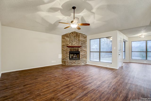 11823 Adriana Maria, San Antonio, TX 78253