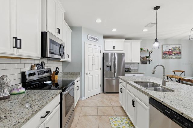 3215 BIRCHIN LANE, Fort Myers, FL 33916