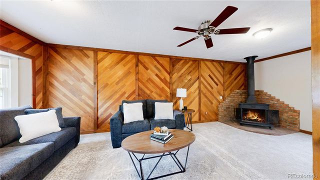 716 Goss Drive, Longmont, CO 80504