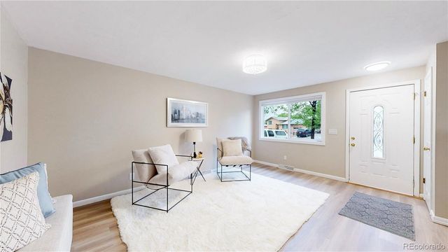 716 Goss Drive, Longmont, CO 80504