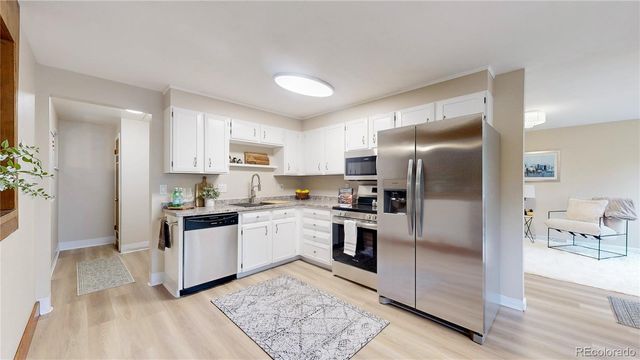 716 Goss Drive, Longmont, CO 80504