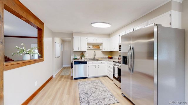 716 Goss Drive, Longmont, CO 80504