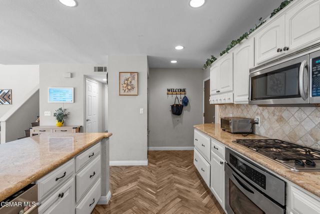 2264 Birchglen Street 147, Simi Valley, CA 93063