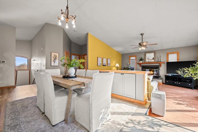 1130 Green Tree ROAD, West Bend, WI 53090